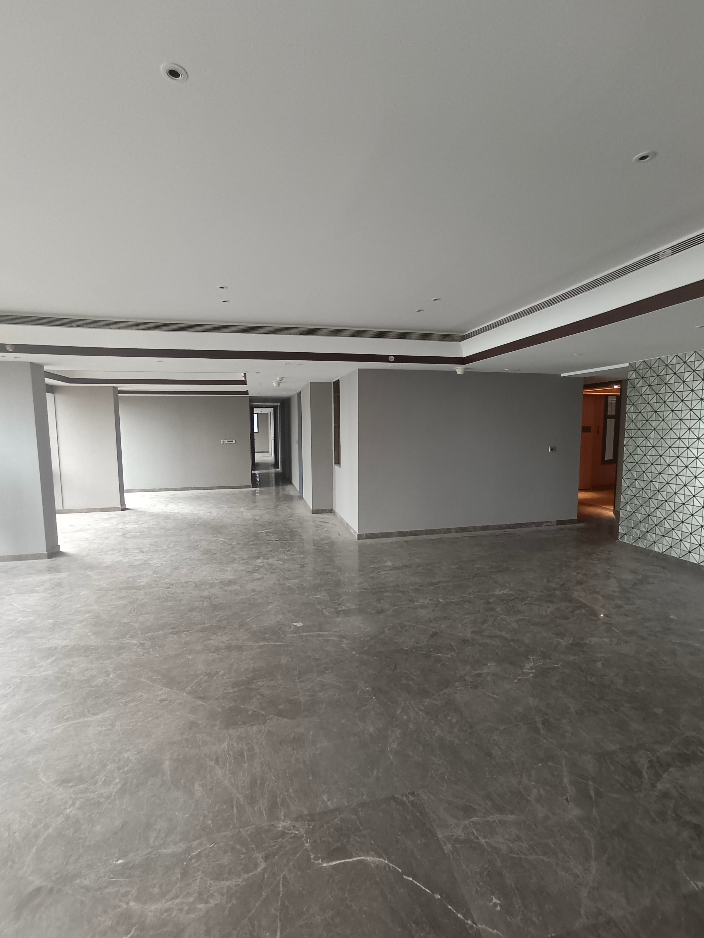 Lodha Trump Towers - Photo 1