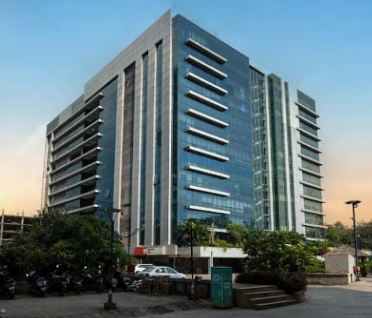 Sahar Plaza Windfall - Photo 1